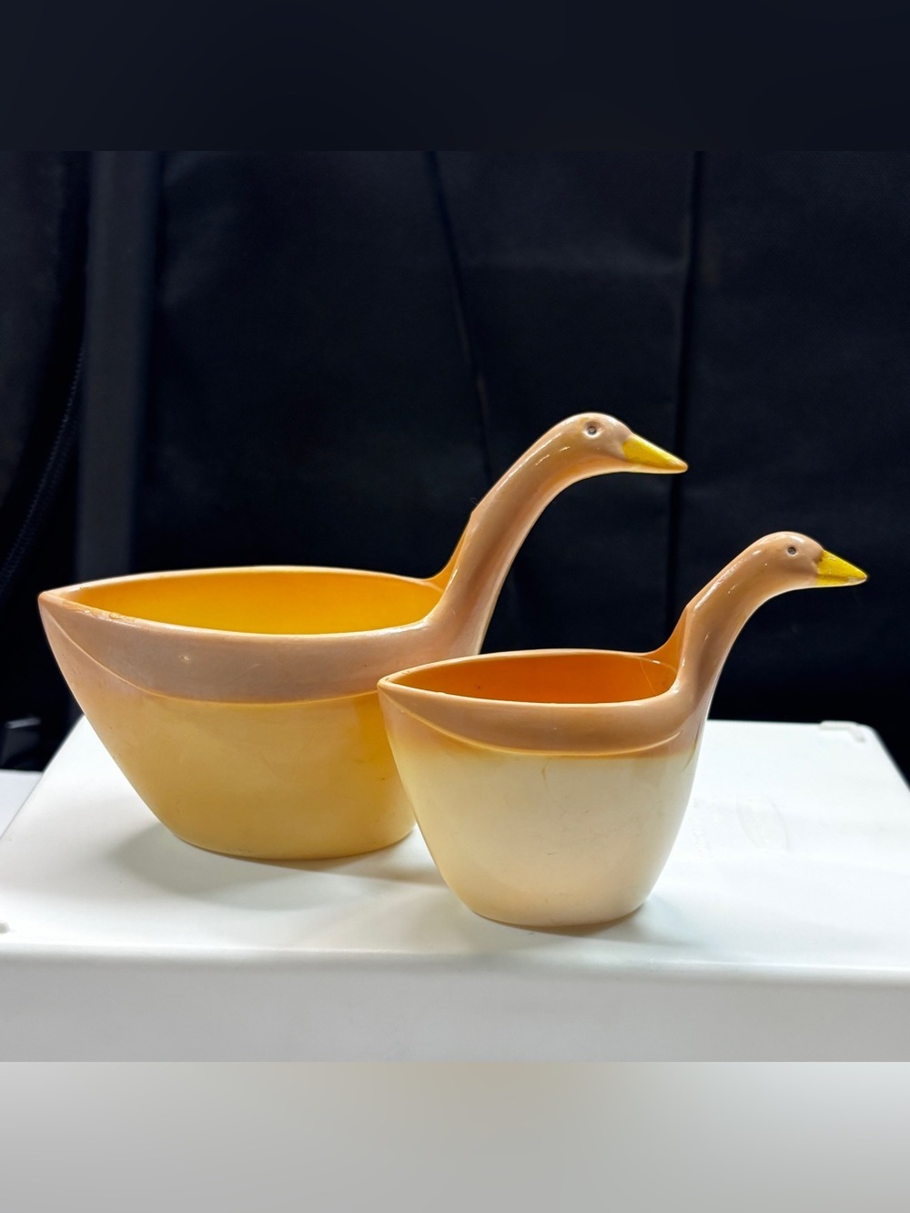 Vintage set of J.S.N.Y.  nesting goose measuring cups 1/2c. 1/4c. Lot Of 2